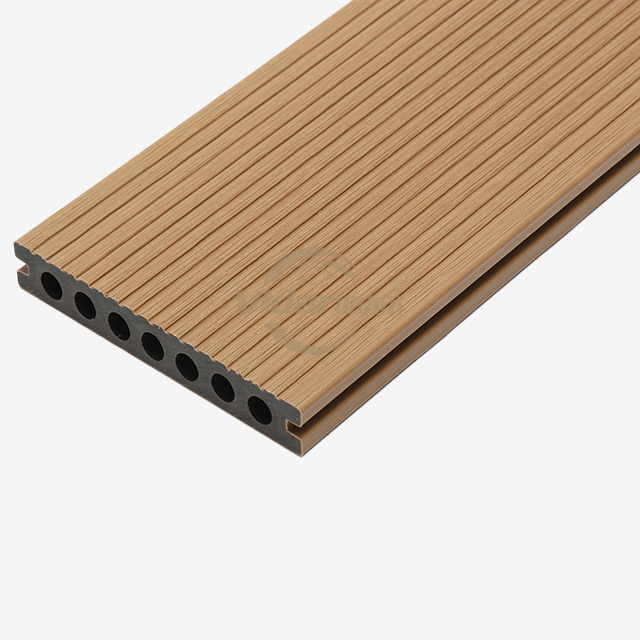 Piattaforma WPC coestrusione color noce da 143 * 21,5 mm Decking Wpc cavo antiscivolo per cortile