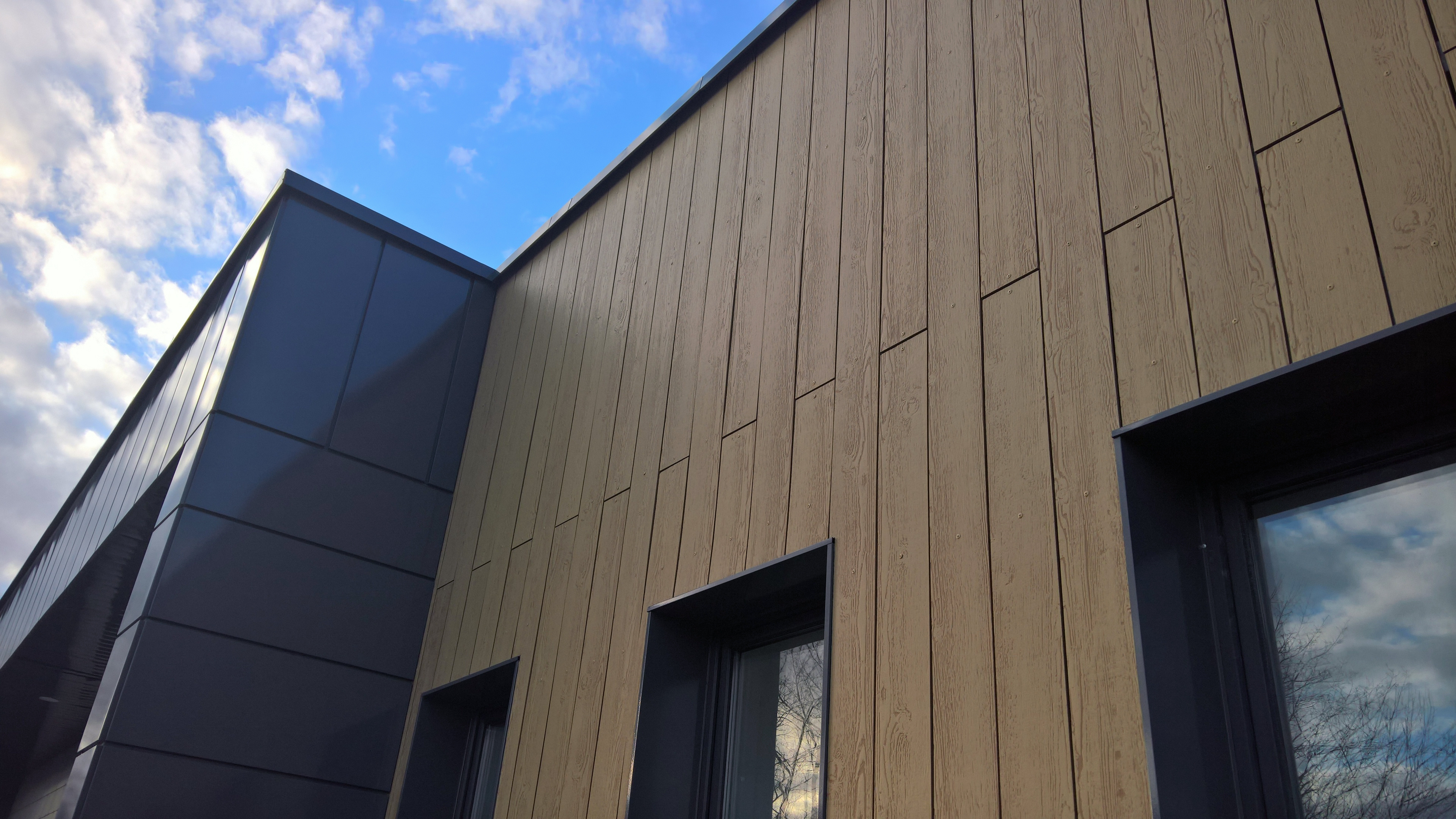 I 5 principali vantaggi della recinzione in WPC per il tuo giardino